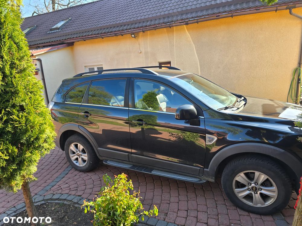 Chevrolet Captiva 2.0 d LS 5os 2WD - 11
