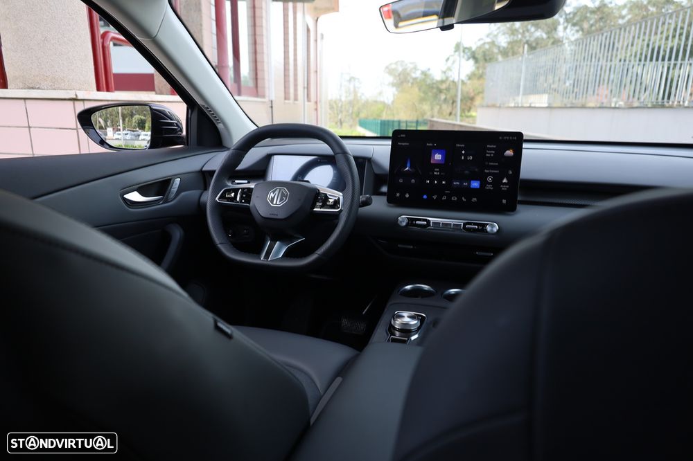 MG MGS5 EV 64 kWh Luxury - 18