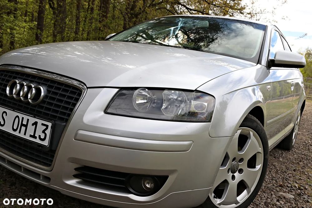 Audi A3 Sportback 2.0 TDI Ambiente - 1