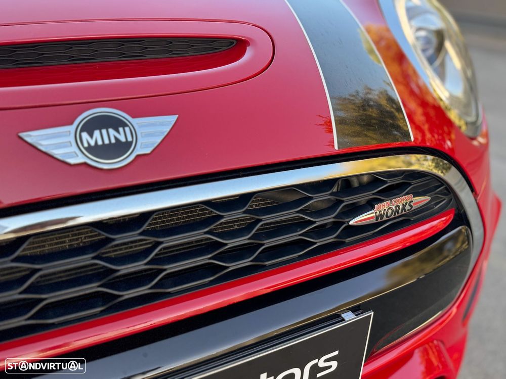 MINI 3 Portas John Cooper Works Auto Desportiva - 23