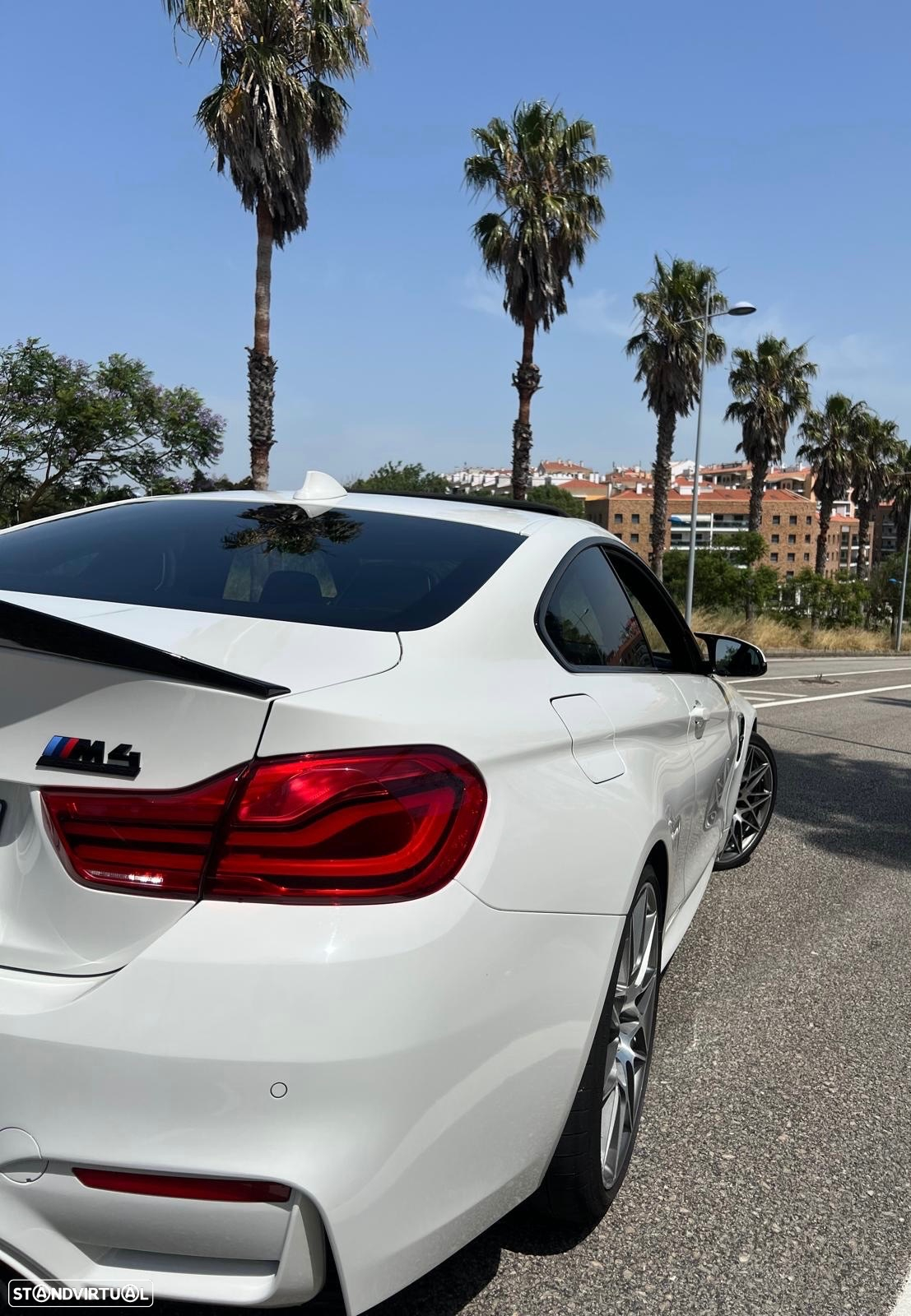 BMW M4 Auto - 10