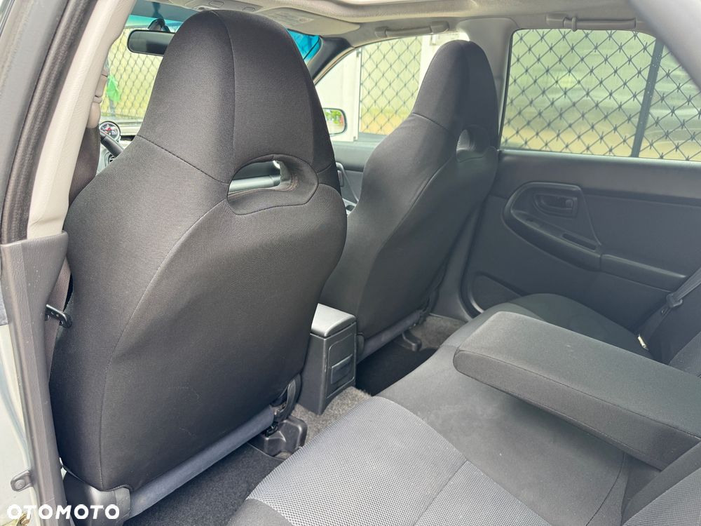 Subaru Impreza 2.0 WRX - 14
