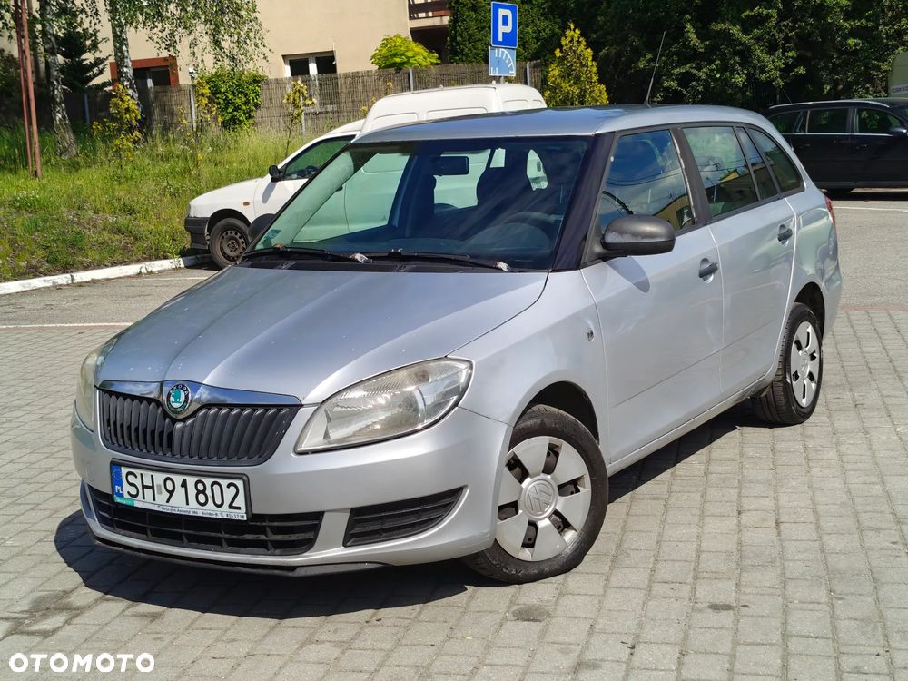 Skoda Fabia 1.6 TDI DPF Ambiente - 2