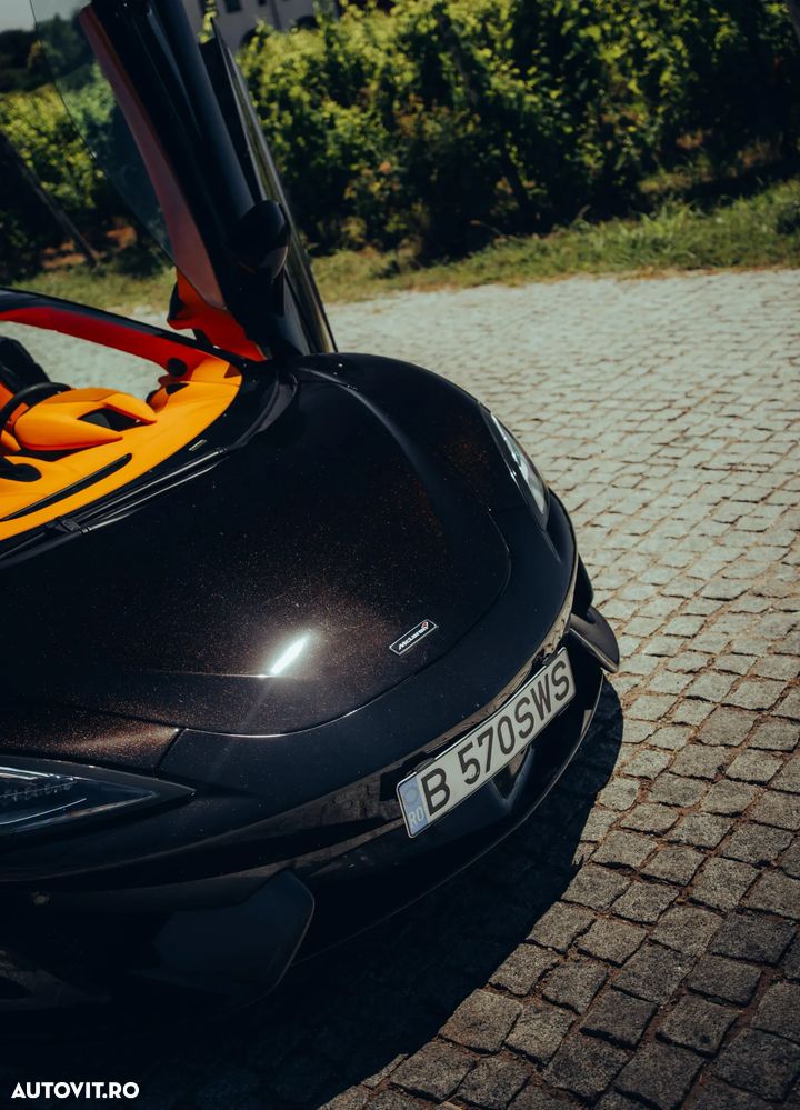 McLaren 570GT - 14