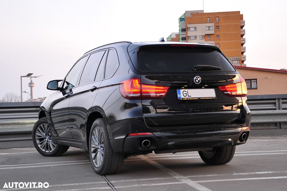 BMW X5 xDrive30d Sport-Aut. - 7