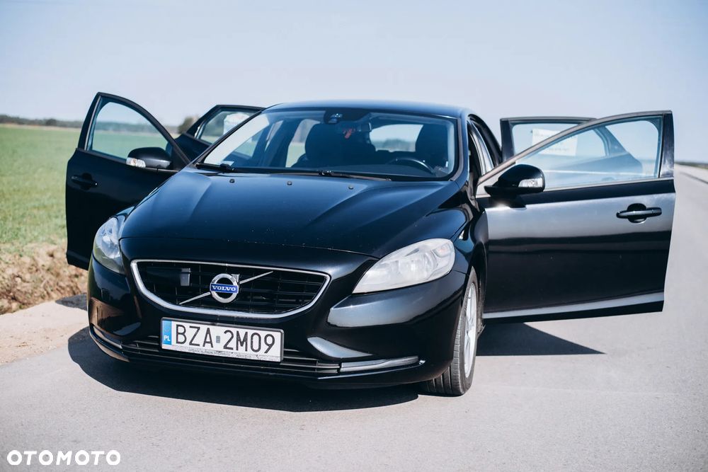 Volvo V40 D4 Kinetic - 16