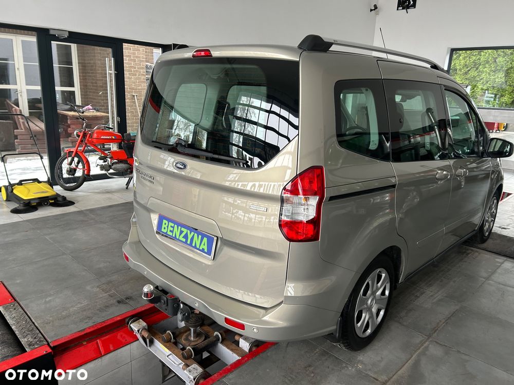Ford Tourneo Courier 1.0 EcoBoost S&S Ambiente - 7
