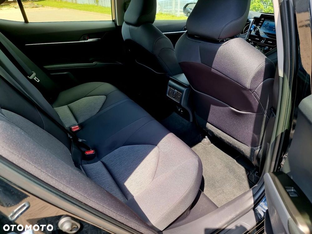 Toyota Camry 2.5 Hybrid Comfort CVT - 17