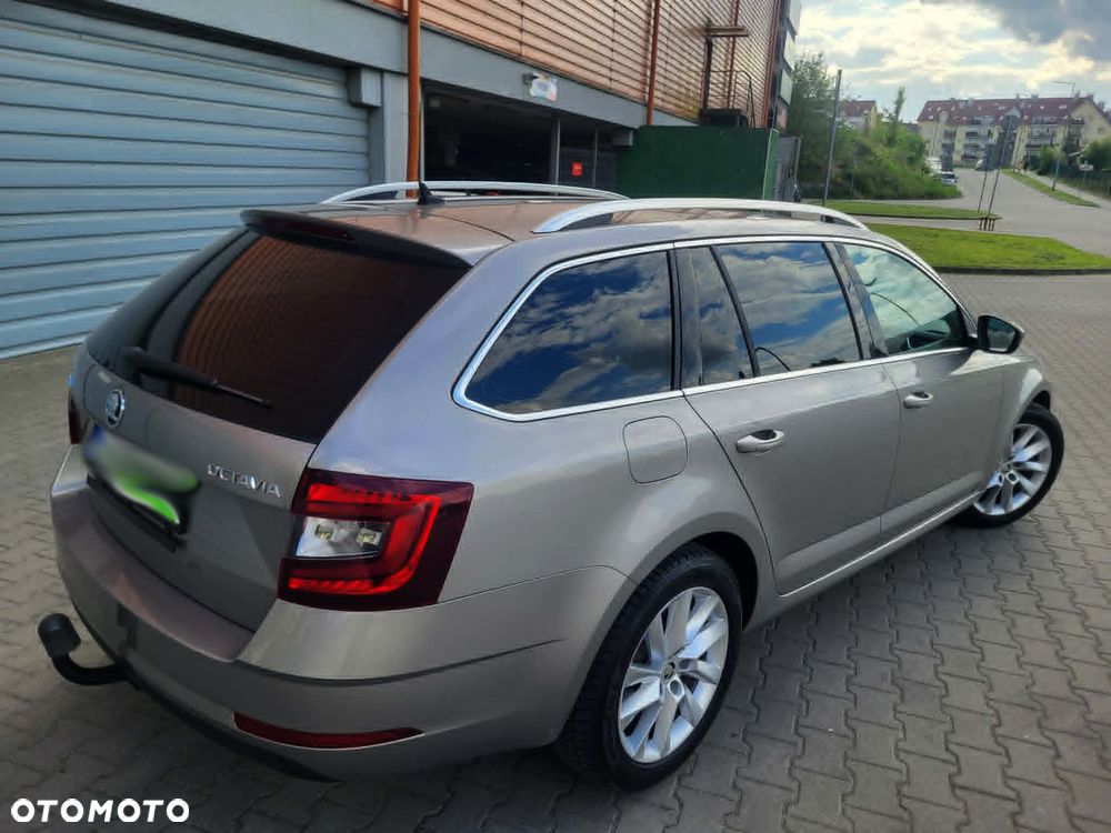 Skoda Octavia 1.4 TSI DSG Style - 24