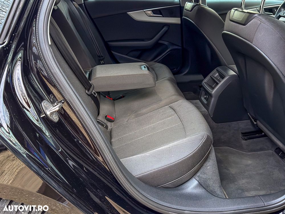 Audi A4 Avant 40 TFSI S tronic - 4