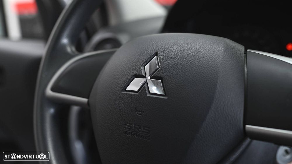 Mitsubishi Space Star 1.2 Intense - 35