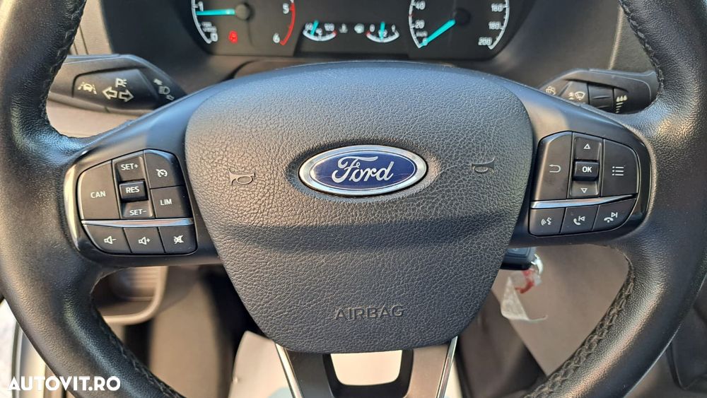 Ford Transit - 31