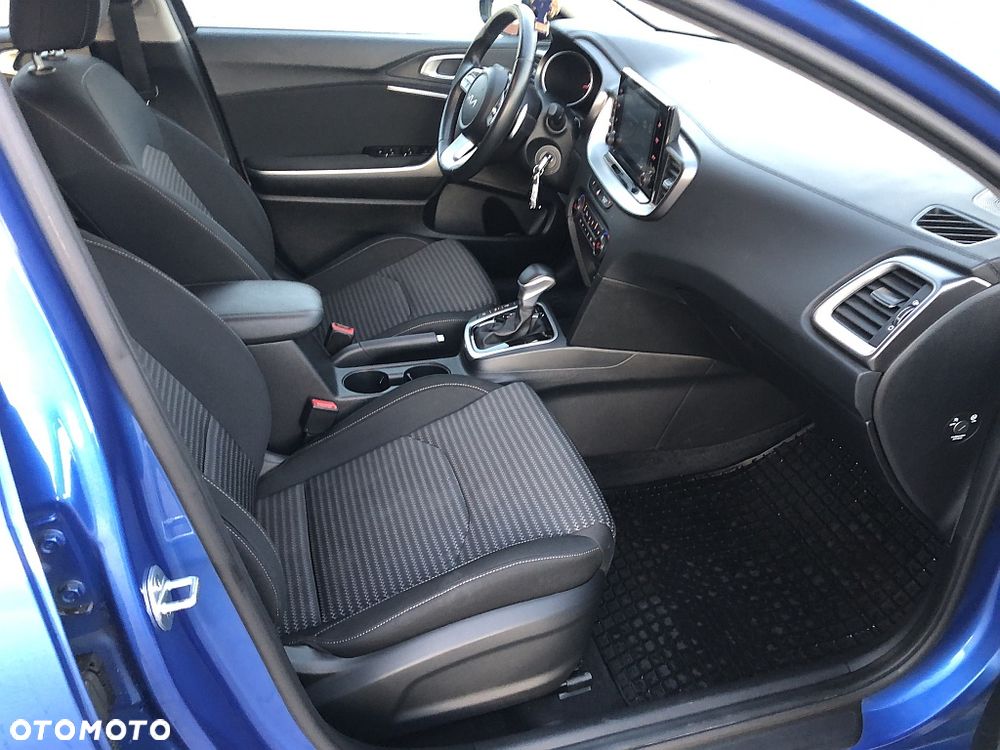 Kia Ceed 1.5 T-GDI L Business Line DCT - 30