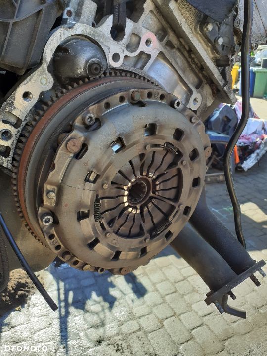 SPRZĘGŁO DWUMASA BMW E46 2.0 16V - 1