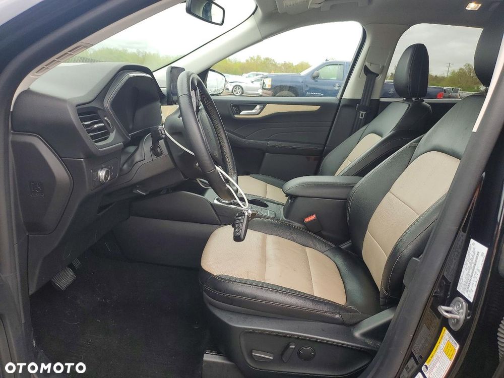 Ford Escape 2.0 EcoBoost AWD Titanium - 7