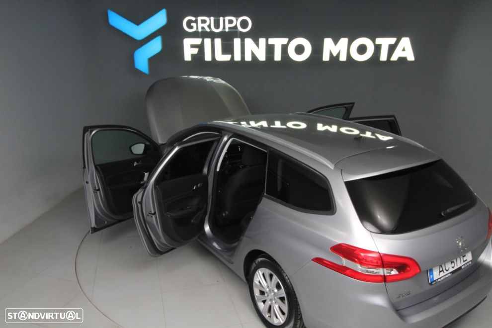 Peugeot 308 SW 1.2 PureTech Style - 11