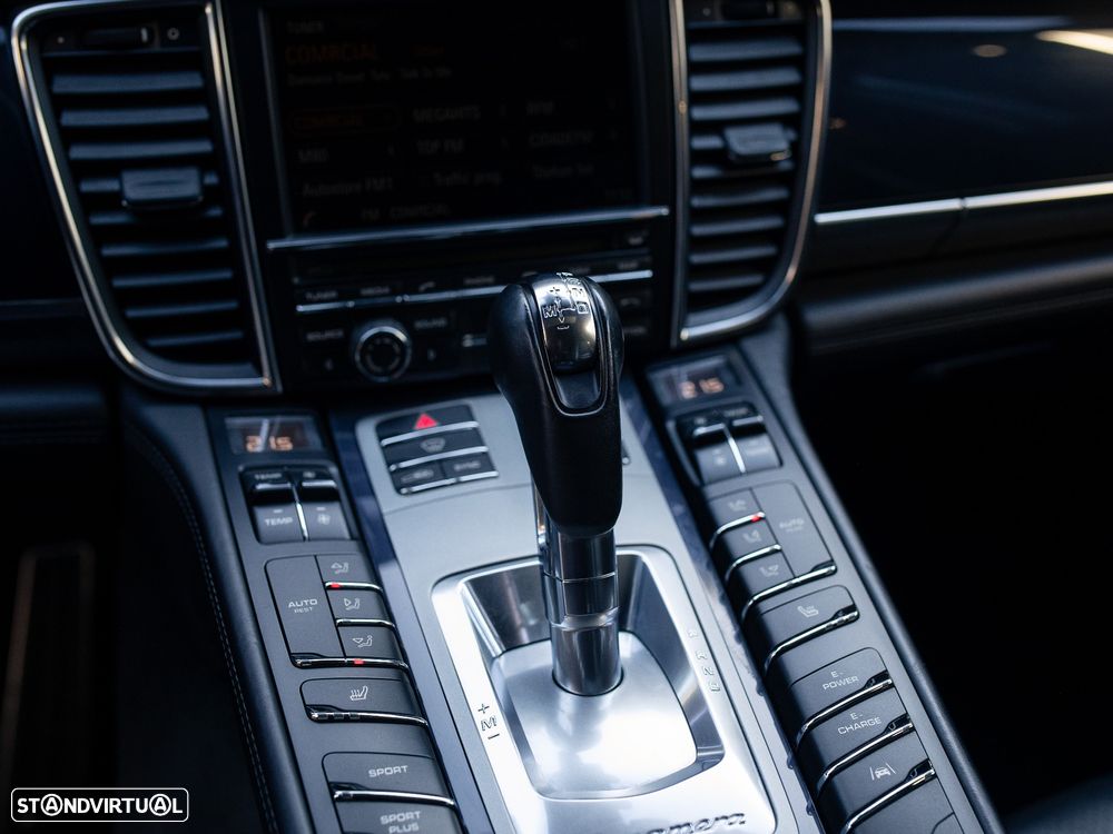 Porsche Panamera S E-Hybrid - 40