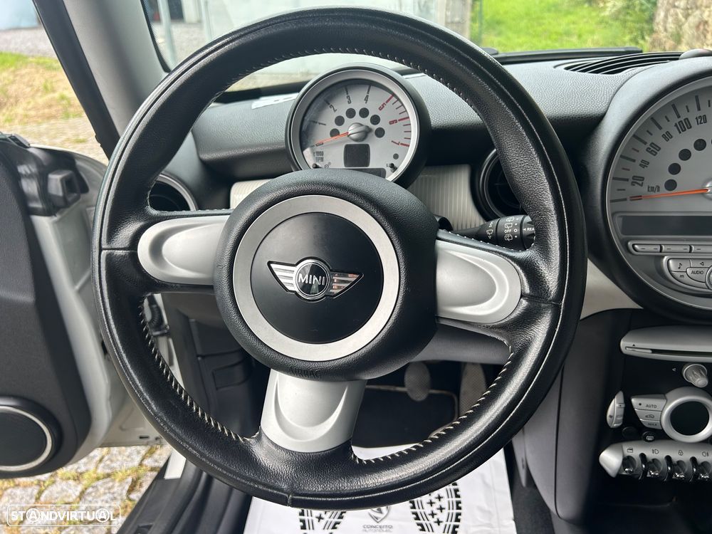 MINI 3 Portas Cooper D 50 Camden - 20