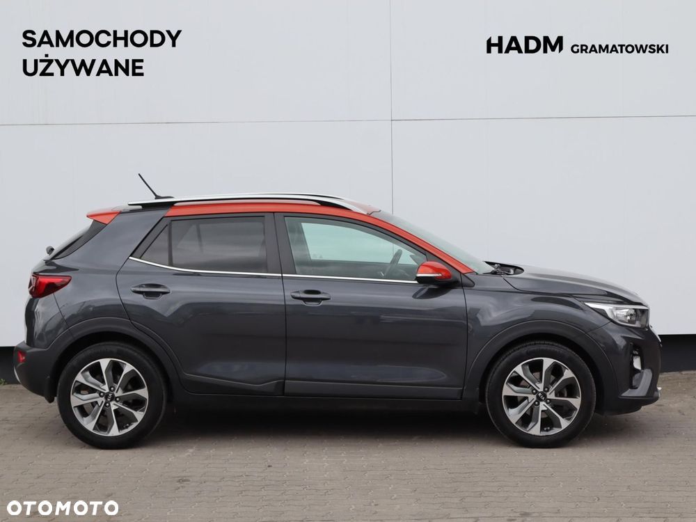 Kia Stonic 1.4 L - 5
