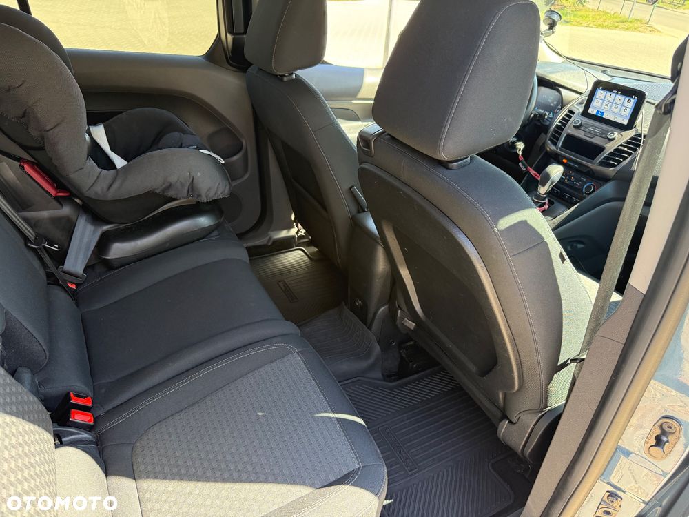 Ford Tourneo Connect Grand 1.5TDCi Start/Stop Titanium - 23