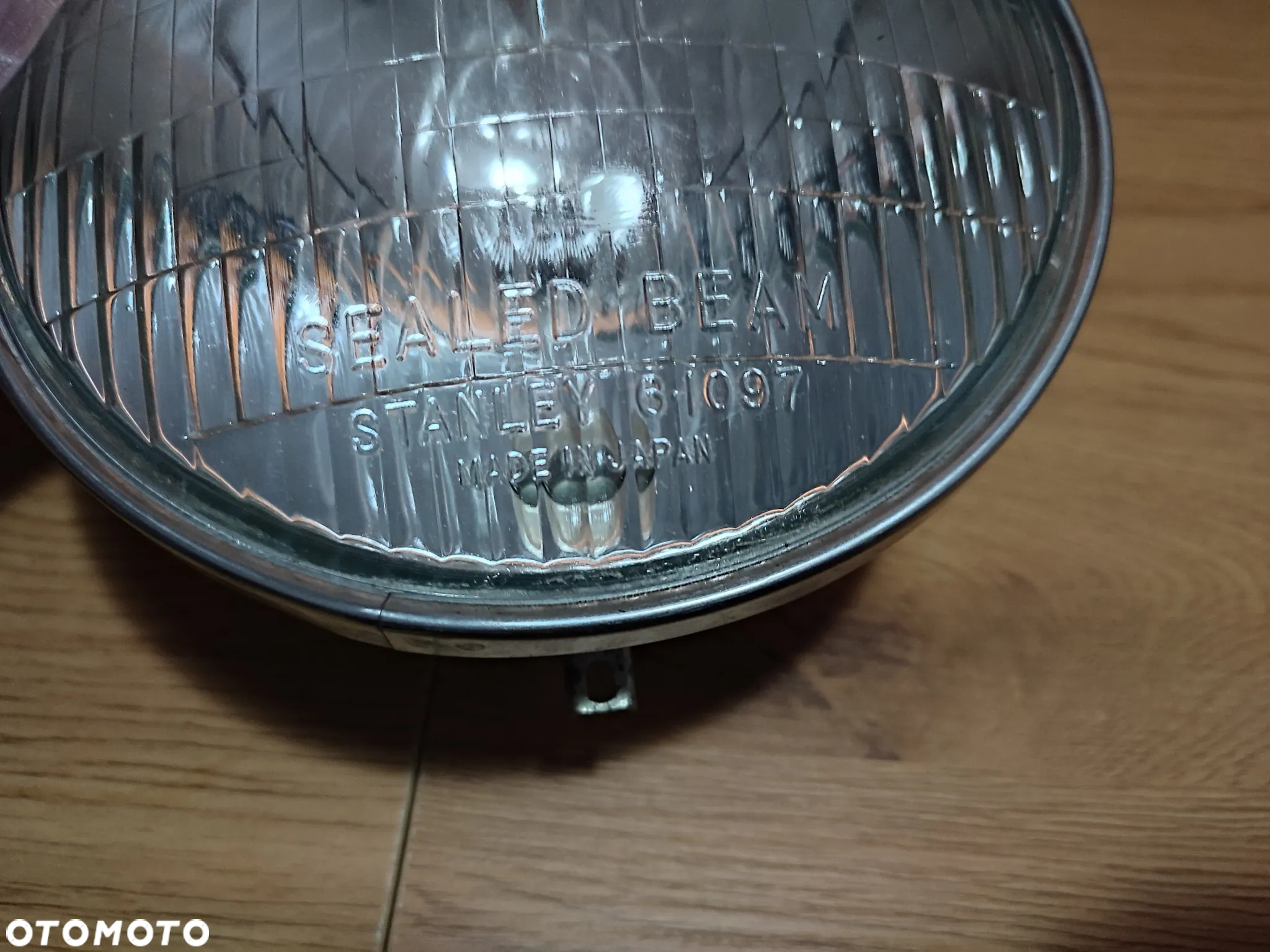 Lampa przód, reflektor Honda CB 500T CB 550F CB 750F1 GL 1000 - 2