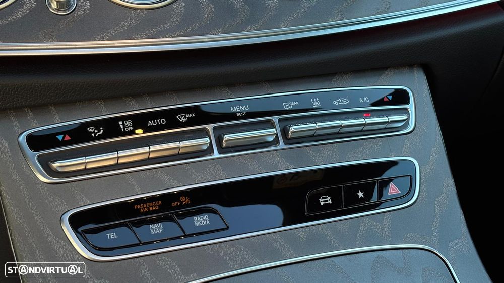 Mercedes-Benz E 300 de 9G-TRONIC AMG Line - 22