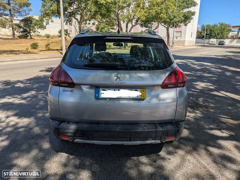 Peugeot 2008 1.2 PureTech Allure EAT6 - 20