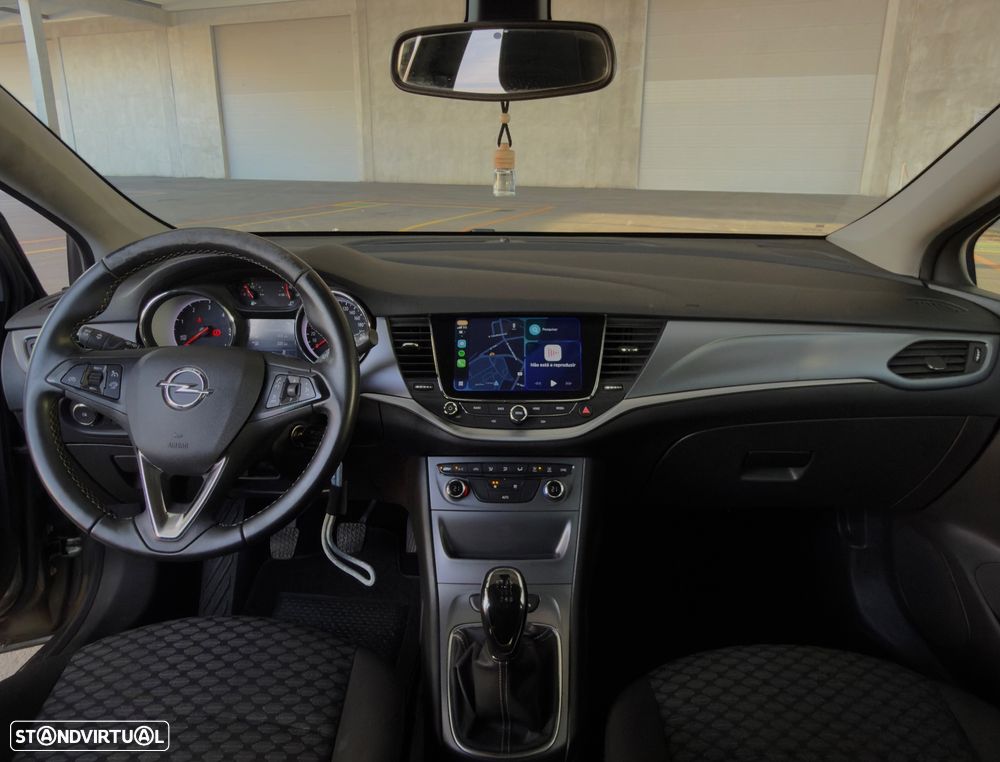 Opel Astra 1.5 D S&S Design&Tech - 13