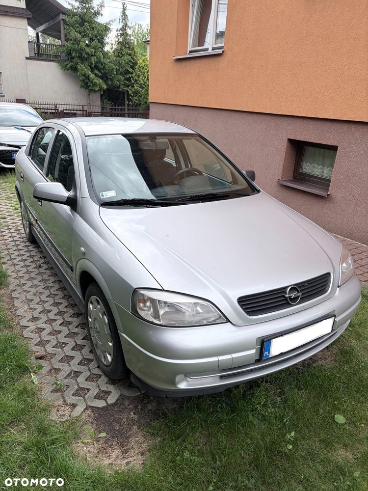 Opel Astra 1.4 - 7
