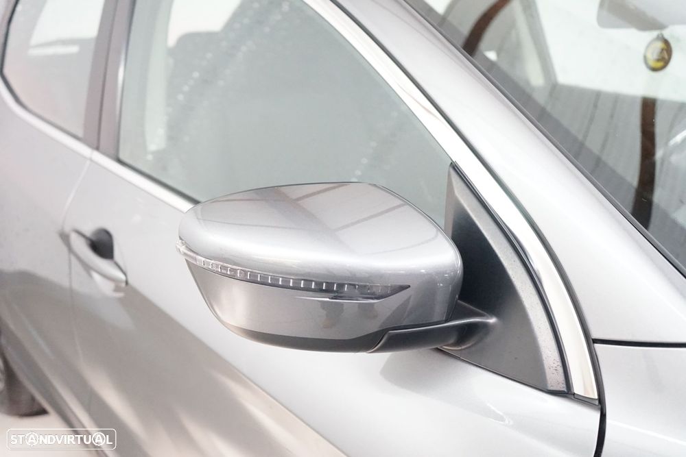 Nissan Qashqai 1.2 DIG-T Acenta Connect - 11