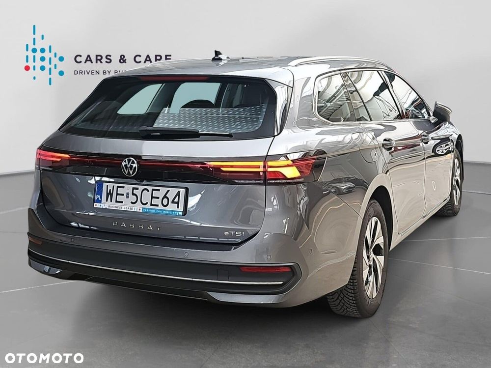Volkswagen Passat - 27