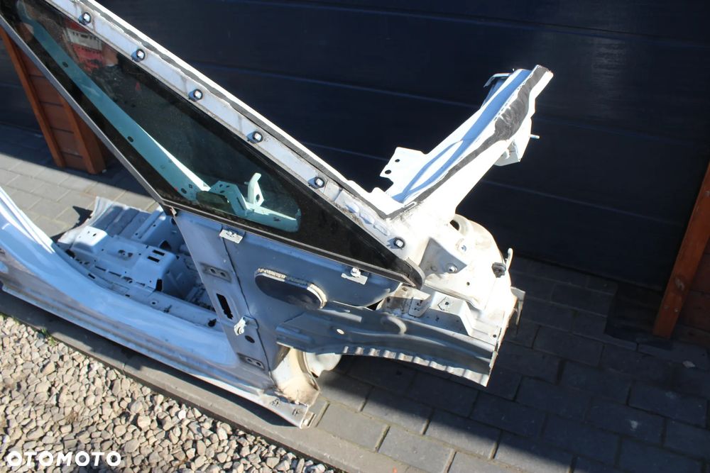 ĆWIARTKA PODŁUŻNICA SŁUPEK PRAWY PRZÓD OPEL ZAFIRA C 40R - 7