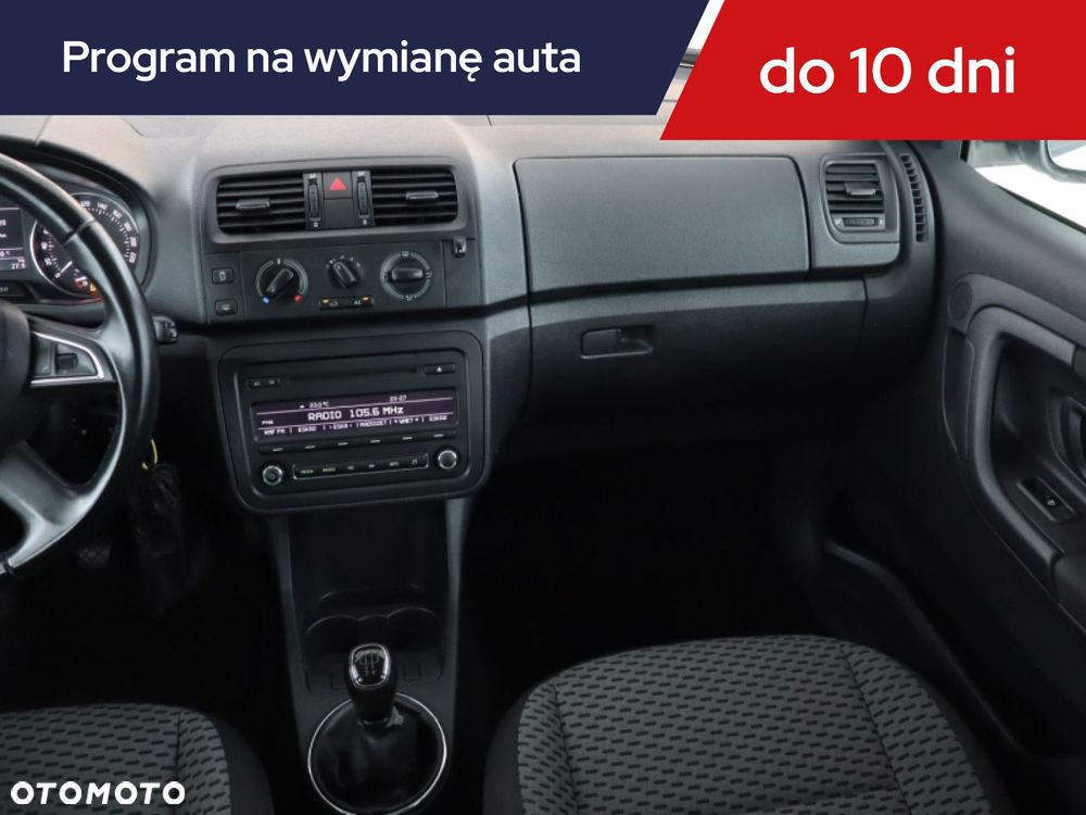 Skoda Fabia - 10