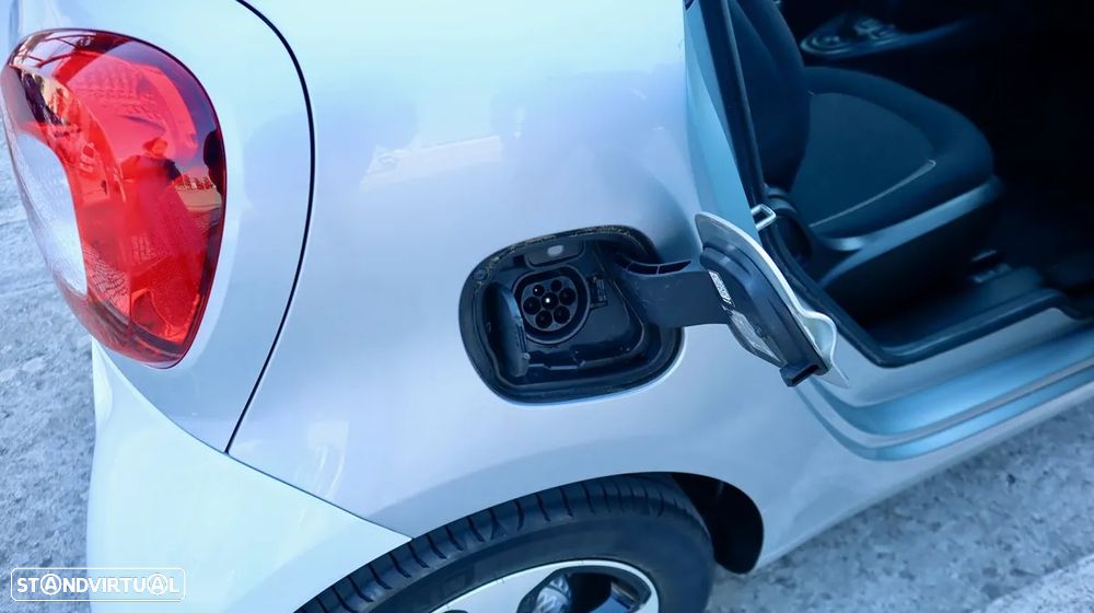 Smart ForTwo Coupé EQ passion - 37