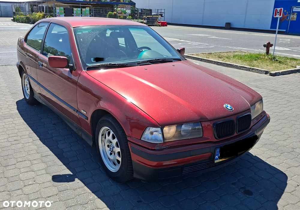BMW Seria 3 316i - 1