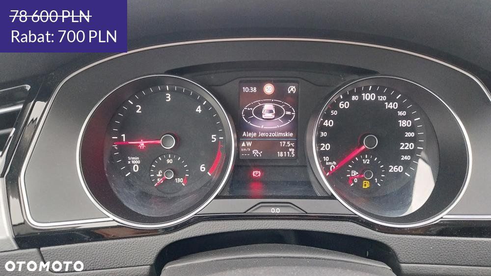 Volkswagen Passat - 21