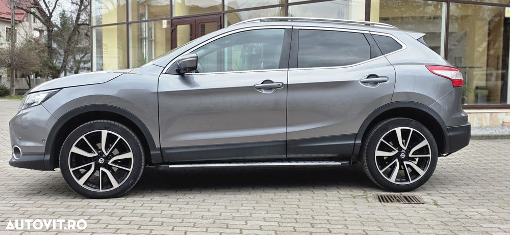 Nissan Qashqai 1.6 DCI TEKNA+ - 3