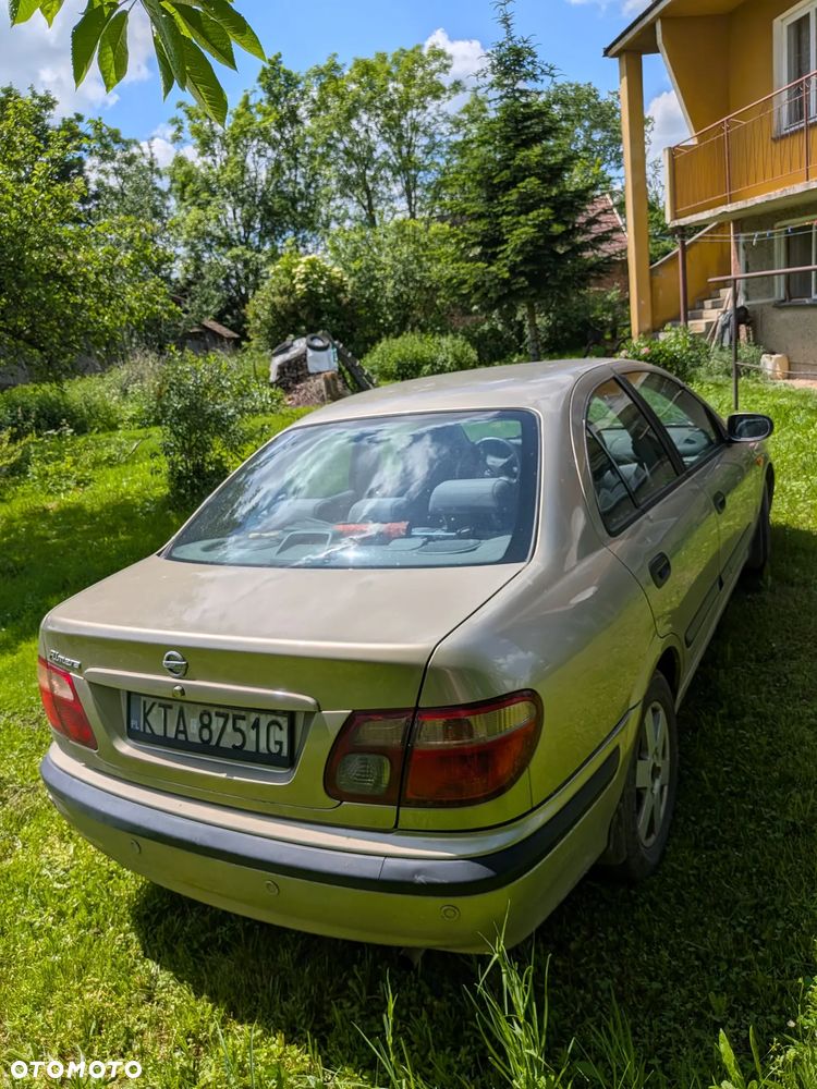 Nissan Almera 1.5 Acenta - 2