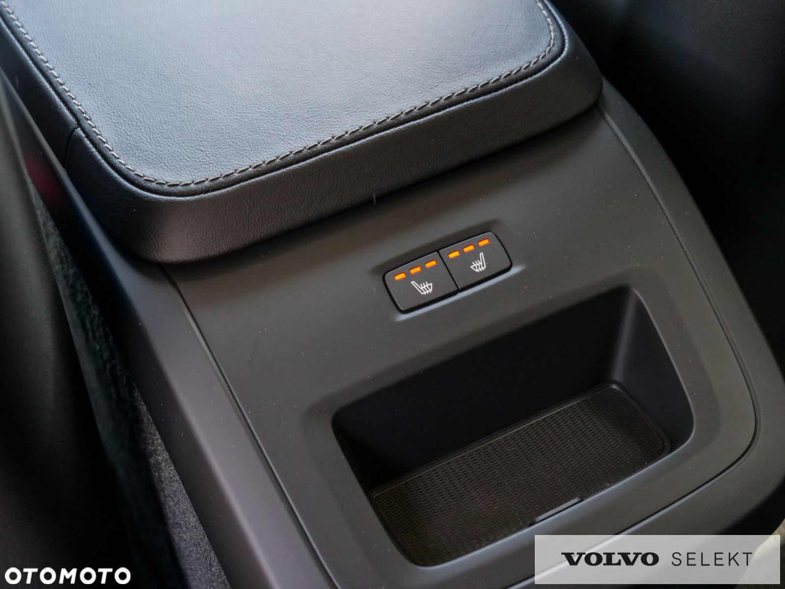Volvo V90 Cross Country - 19