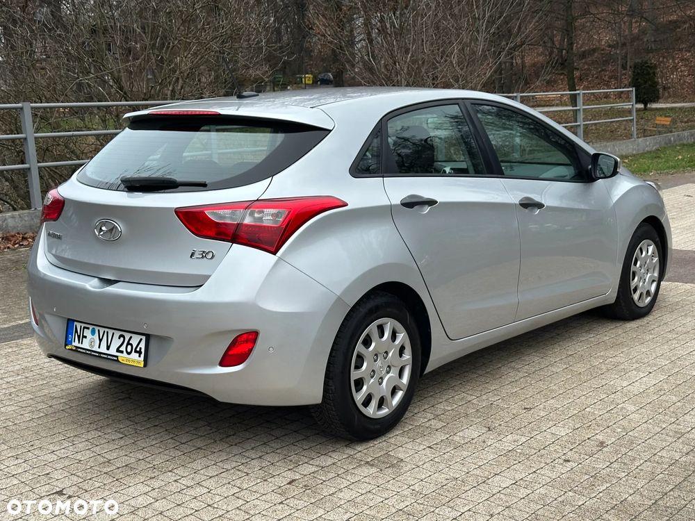Hyundai i30 1.4 CRDi Comfort - 3