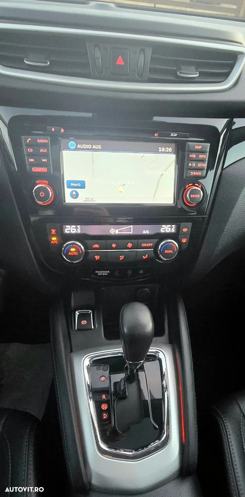 Nissan Qashqai 1.6 DCI Xtronic TEKNA - 7