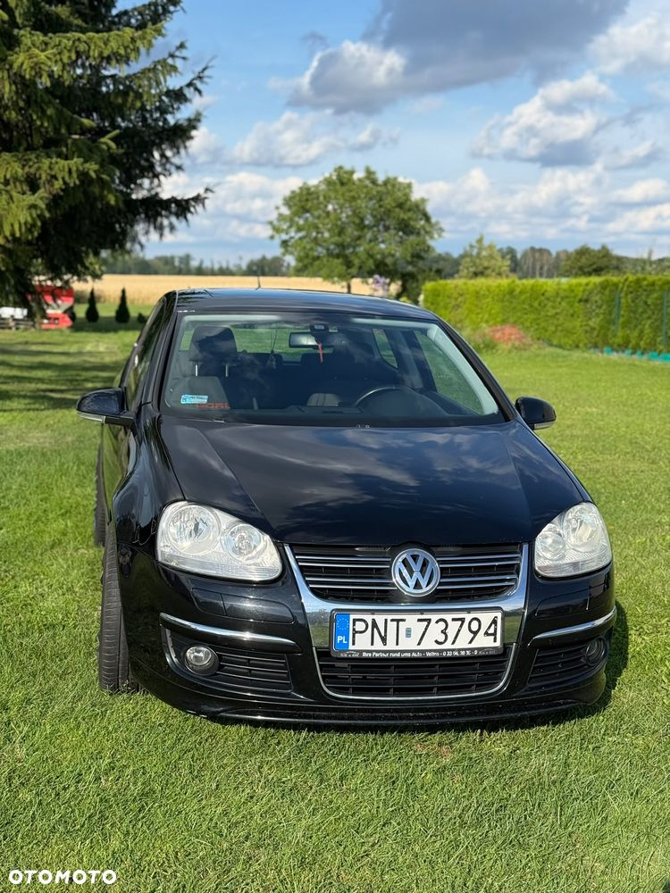Volkswagen Golf 1.6 GT Sport - 1