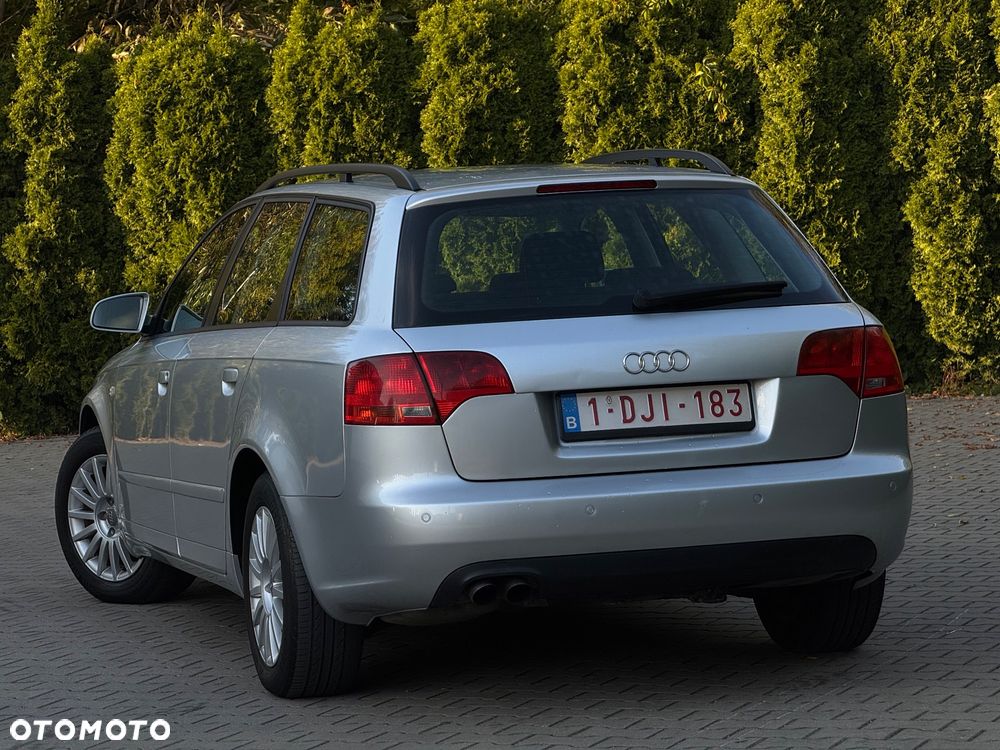 Audi A4 Avant - 23