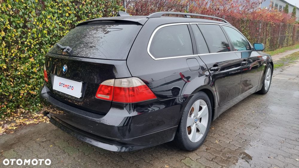 BMW Seria 5 525d - 4