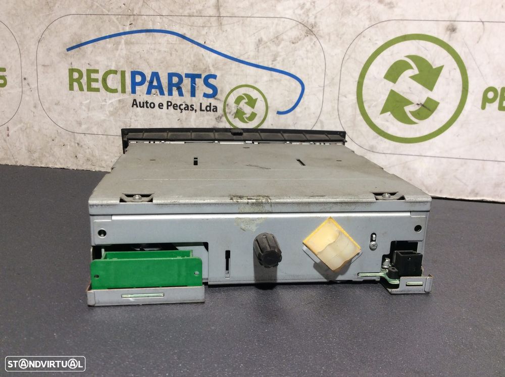 Leitor CD Renault Megane II   8200505120 - 2