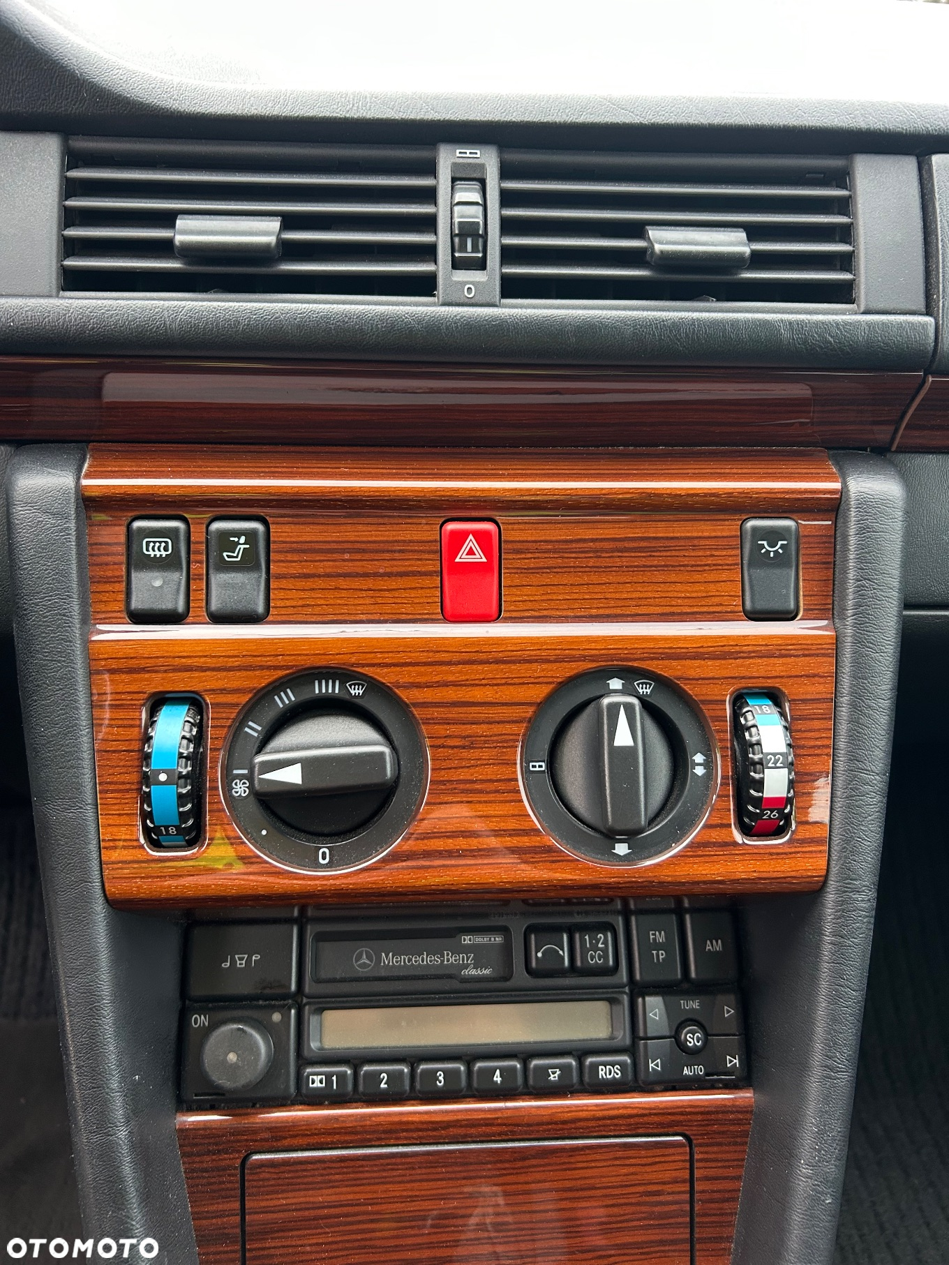 Mercedes-Benz Klasa E 200 T Elegance - 15