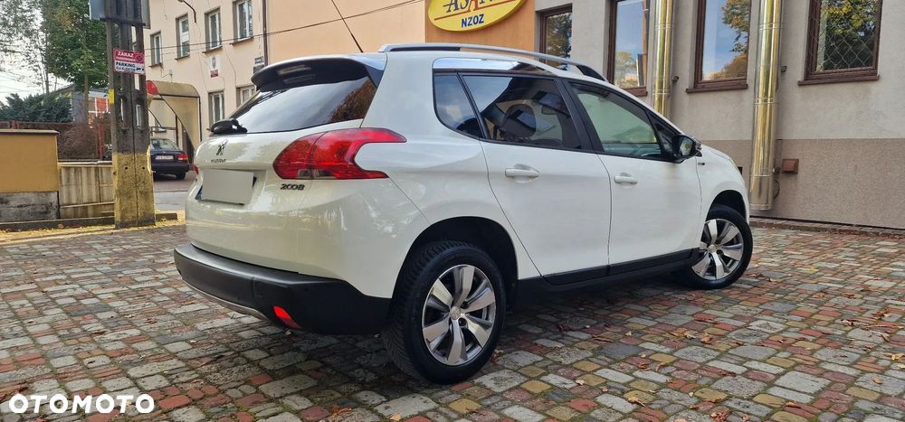 Peugeot 2008 - 19