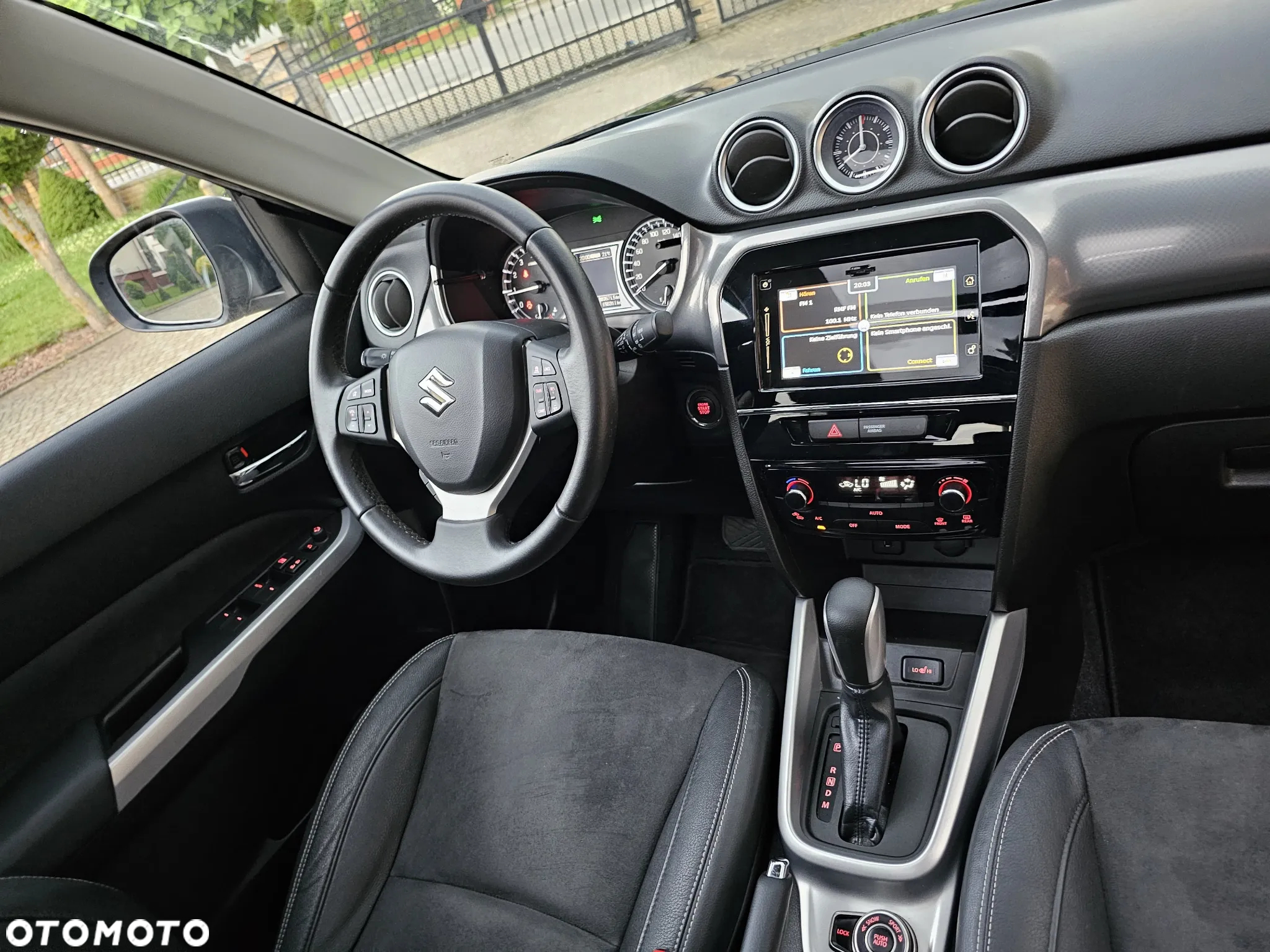 Suzuki Vitara 1.6 Premium 4WD - 22