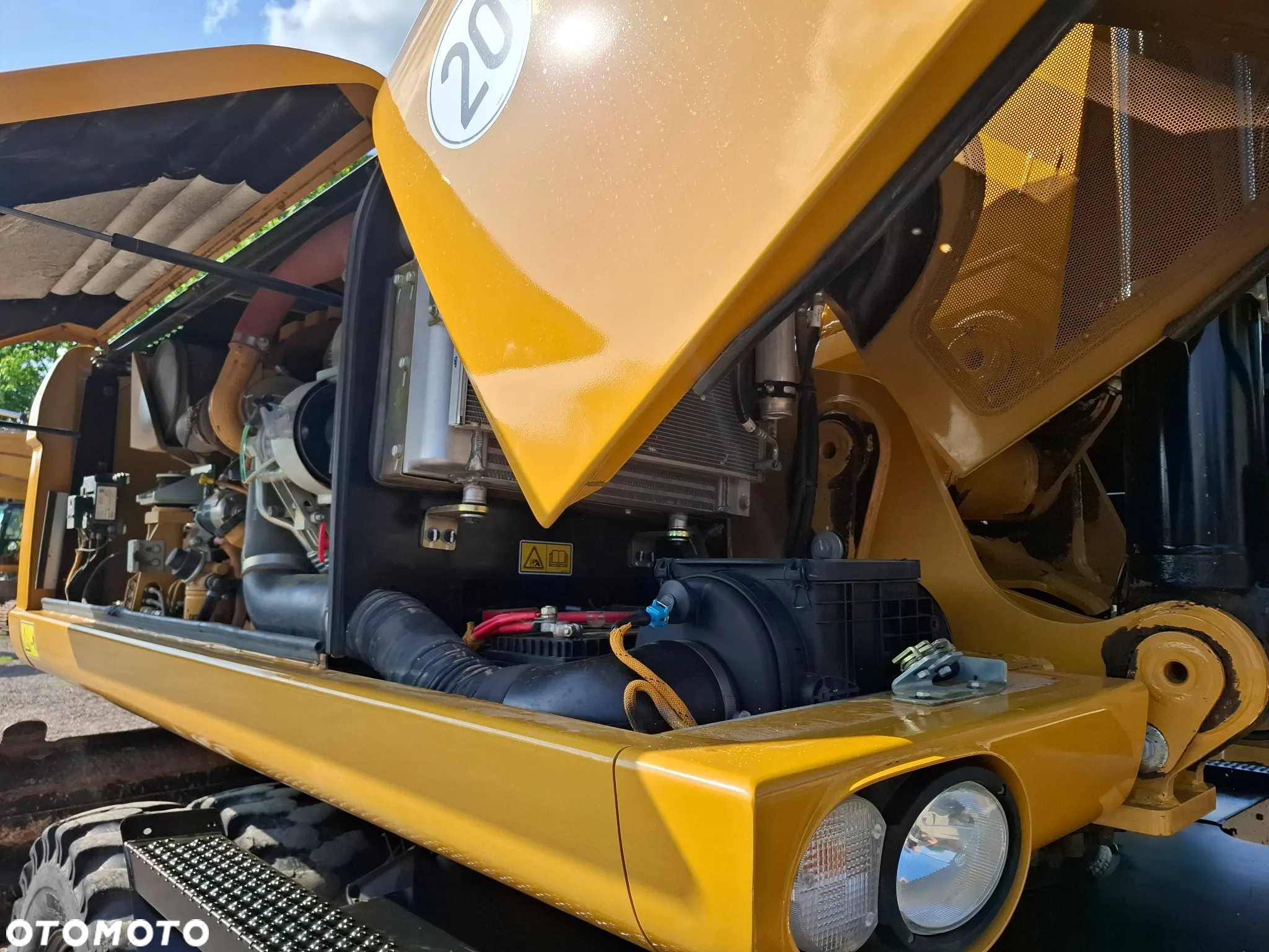 Caterpillar CAT M 318 D - 22