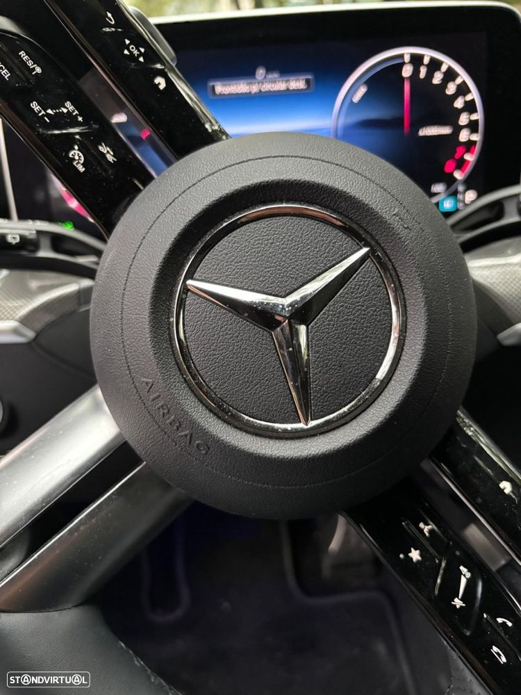 Mercedes-Benz C 300 e AMG Line - 20